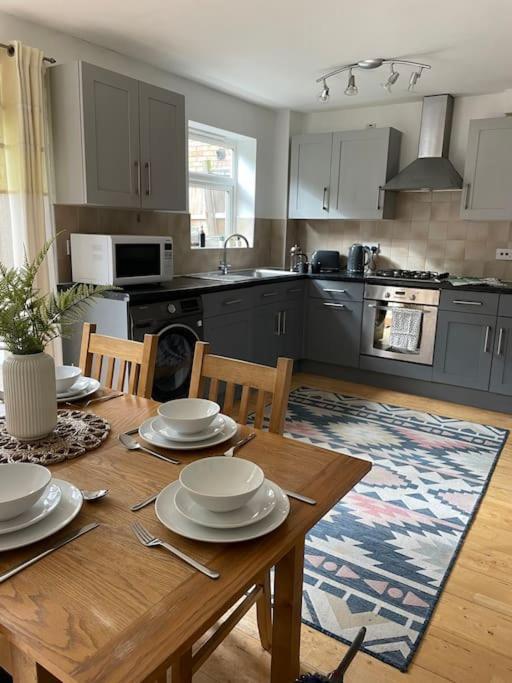Stylish 3 Bed House Hitchin 빌라 외부 사진